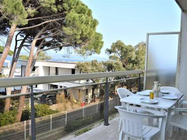 Studio Cavalaire-sur-Mer 1 pièce 4 personnes - FR-1-226B-13