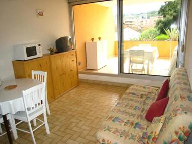 Studio Cavalaire-sur-Mer 1 pièce 4 personnes - FR-1-100-194