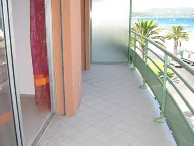 Appartement Cavalaire-sur-Mer 2 pièces 4 personnes - FR-1-100-224