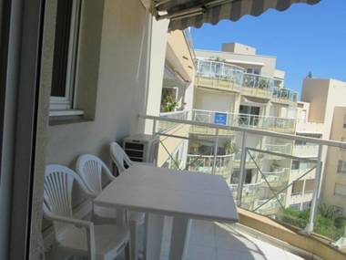 Appartement Cavalaire-sur-Mer 2 pièces 4 personnes - FR-1-100-233