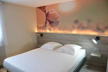 Kyriad Direct Tours Sud - Chambray Lès Tours