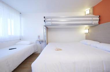 Premiere Classe Poitiers Futuroscope - Chasseneuil