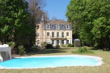 Château de Corcelle - Chambres et table d'hôtes