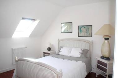 Maison de 5 chambres a Cleder a 100 m de la plage avec jardin clos