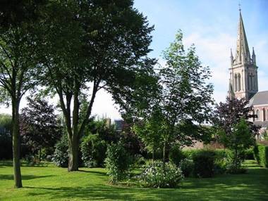 Logis Hôtel Restaurant La Paix