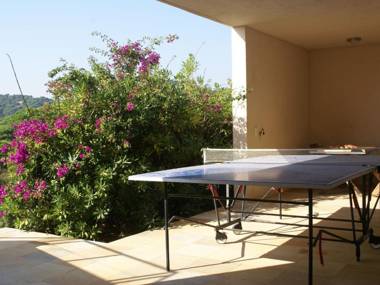 Plushy Villa with Private Pool and Sea Views in La Croix Valmer