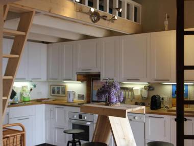 Beautiful Apartment in La Croix Valmer with Balcony