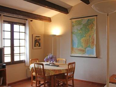 Beautiful Apartment in La Croix Valmer with Balcony