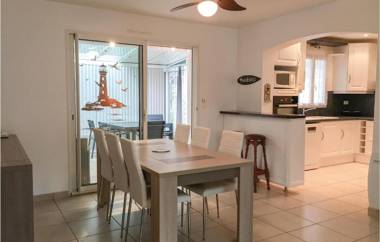 Three-Bedroom Holiday Home in La Tranche/Mer