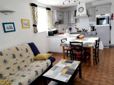 Maison d'une chambre avec jardin clos a La Tranche sur Mer