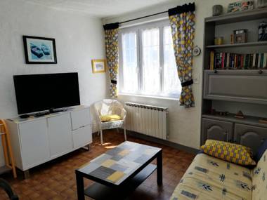 Maison d'une chambre avec jardin clos a La Tranche sur Mer