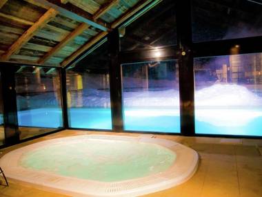 Rustic apartment on the slopes in cozy Val Cenis