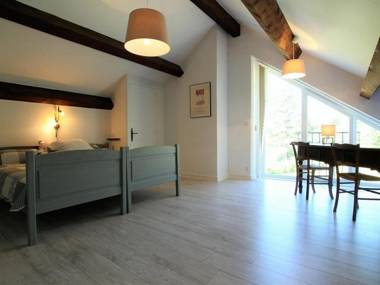 Gîte Le Chambon-sur-Lignon 4 pièces 5 personnes - FR-1-582-137