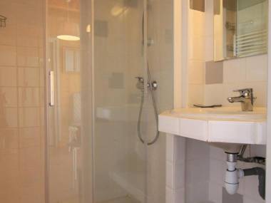 Gîte Le Chambon-sur-Lignon 4 pièces 5 personnes - FR-1-582-137