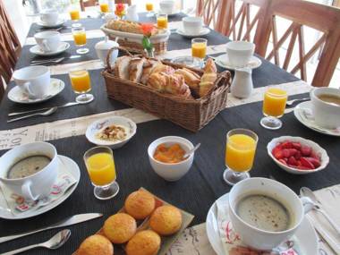 Les Abris Du Château