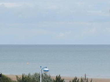 Appartement Merville-Franceville-Plage 2 pièces 4 personnes - FR-1-465-35