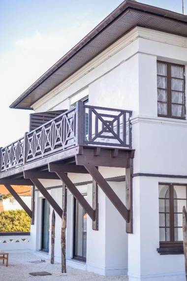 Single Fin Hotel & Lodge