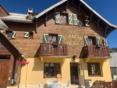Hotel Le Blanche Neige