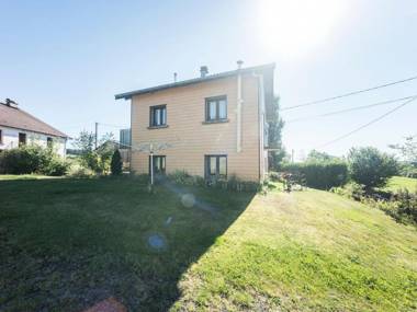 Quaint Holiday Home In Girmont-Val-d'Ajol with Terrace