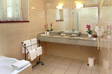 Manoir de Moëllien The Originals Relais (Relais du Silence)