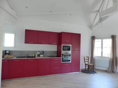 HOSSEGOR PLAGE- Petite villa rénovée pour 4 personnes- Wifi gratuit