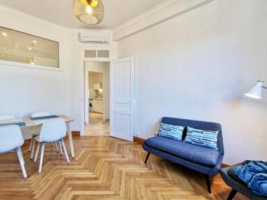 Le FOCH2 by Booking Guys