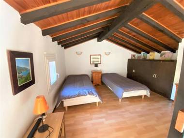 Jolie villa de bord de mer a 500 m de la plage