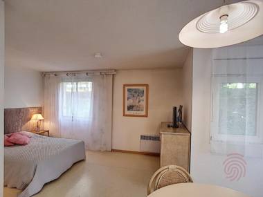 Studio Lamalou-les-Bains 1 pièce 2 personnes - FR-1-451-67