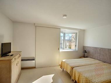 Studio Lamalou-les-Bains 1 pièce 2 personnes - FR-1-451-66