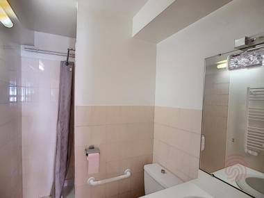 Studio Lamalou-les-Bains 1 pièce 2 personnes - FR-1-451-66