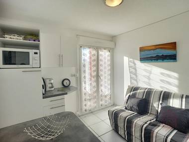 Studio Lamalou-les-Bains 1 pièce 2 personnes - FR-1-451-92