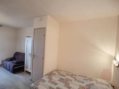 Studio Lamalou-les-Bains 1 pièce 2 personnes - FR-1-451-96