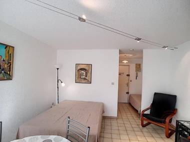 Studio Lamalou-les-Bains 1 pièce 2 personnes - FR-1-451-87