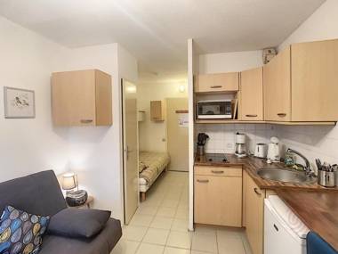 Studio Lamalou-les-Bains 1 pièce 2 personnes - FR-1-451-136