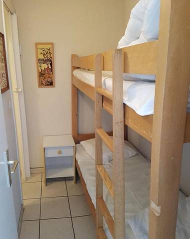 BM 463 - Appartement T2 Cabine 4 couchages NARBONNE-PLAGE