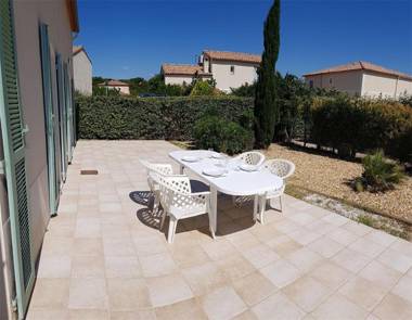 GB3-42 : NARBONNE-PLAGE : Villa 4 pièces 7 couchages avec piscine privative