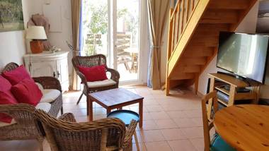 JC82 : Villa 4 pièces 6 couchages NARBONNE-PLAGE