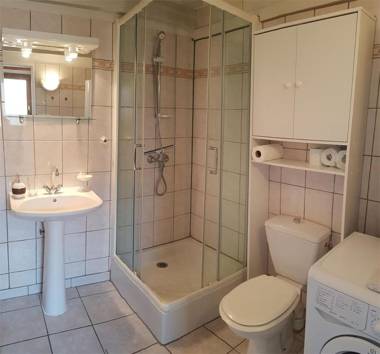 VC44 : Villa studio mezzanine 4 couchages NARBONNE-PLAGE