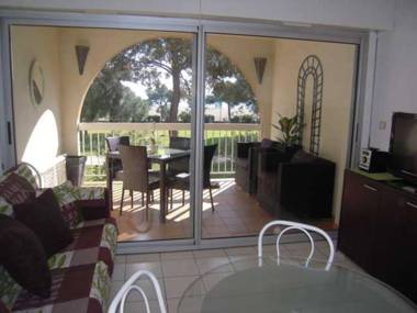 le Byblos beau Studiocabine En Front De Mer