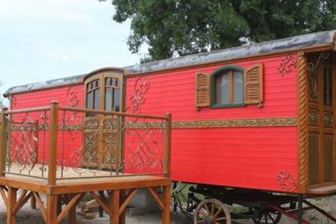 La roulotte "Les Saintes"