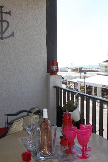 Les Saintes au bord de mer