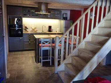 Chalet de 4 chambres avec terrasse amenagee a Ascou a 3 km des pistes