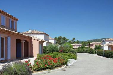 Attractive holiday villa on the Sainte Baume massif