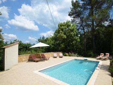 Attractive holiday home with private pool stunning views surrounded by nature!