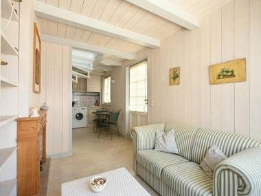 Maison Les Portes-en-Ré 2 pièces 2 personnes - FR-1-434-86