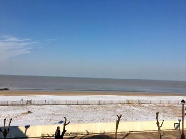 Hôtel Restaurant L'Atelier des Cousins