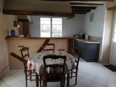 Maison La Roche-Posay 3 pièces 5 personnes - FR-1-541-31