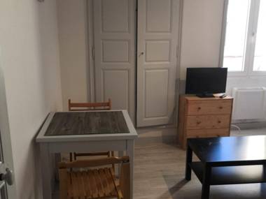 Appartement La Roche-Posay 1 pièce 4 personnes - FR-1-541-36