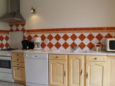 Maison La Roche-Posay 3 pièces 5 personnes - FR-1-541-47