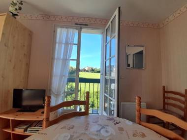 Appartement La Roche-Posay 1 pièce 4 personnes - FR-1-541-8